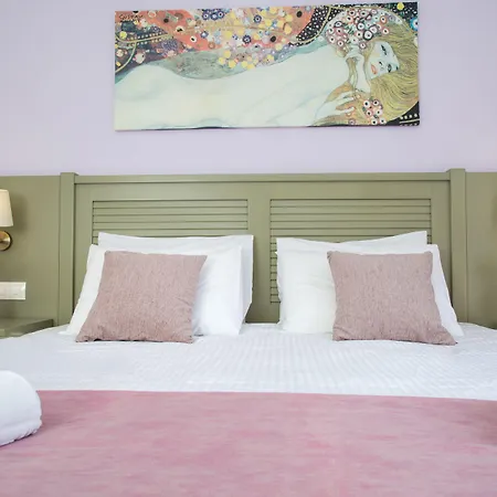 Sunshine 3* Kamari (Santorini)