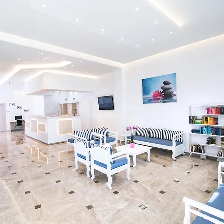 Sunshine Hotel Kamari (Santorini)